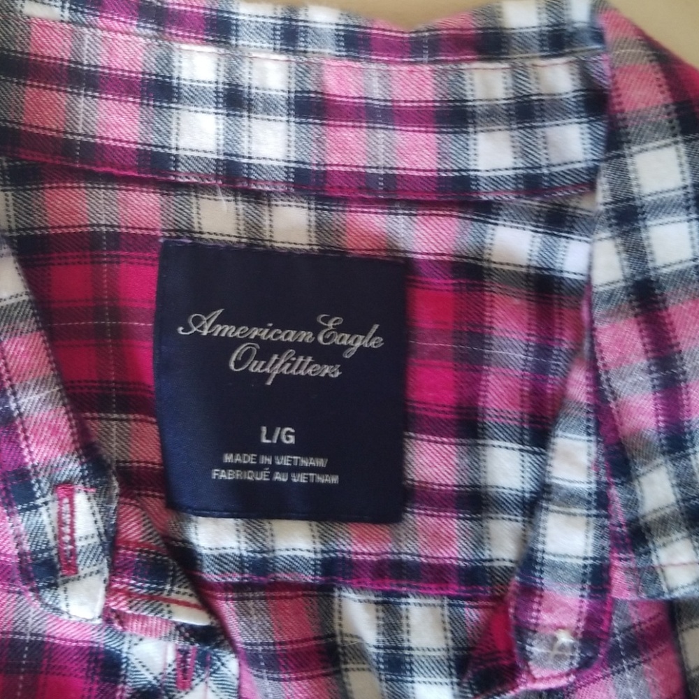 American Eagle button down - Picture 2 of 2